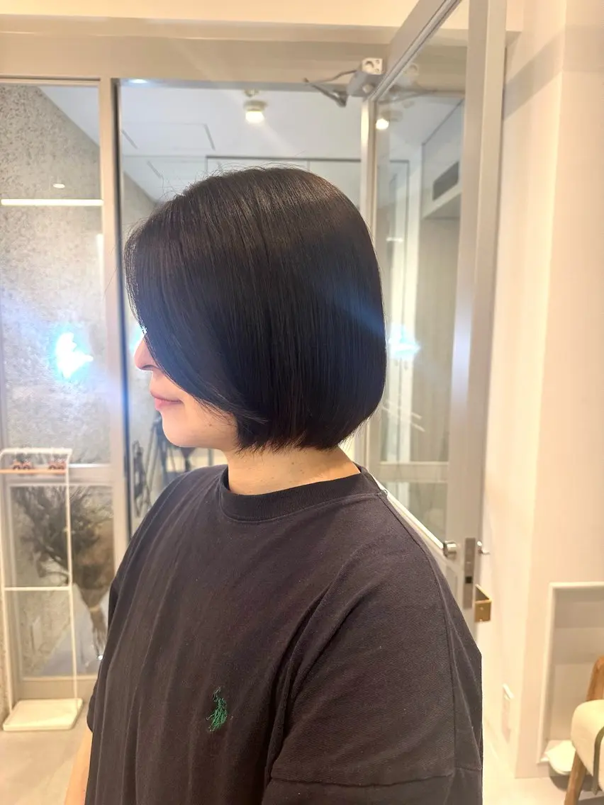 ショート カット ヘアカラー トリートメント 杉本 沙羅のヘアスタイル
