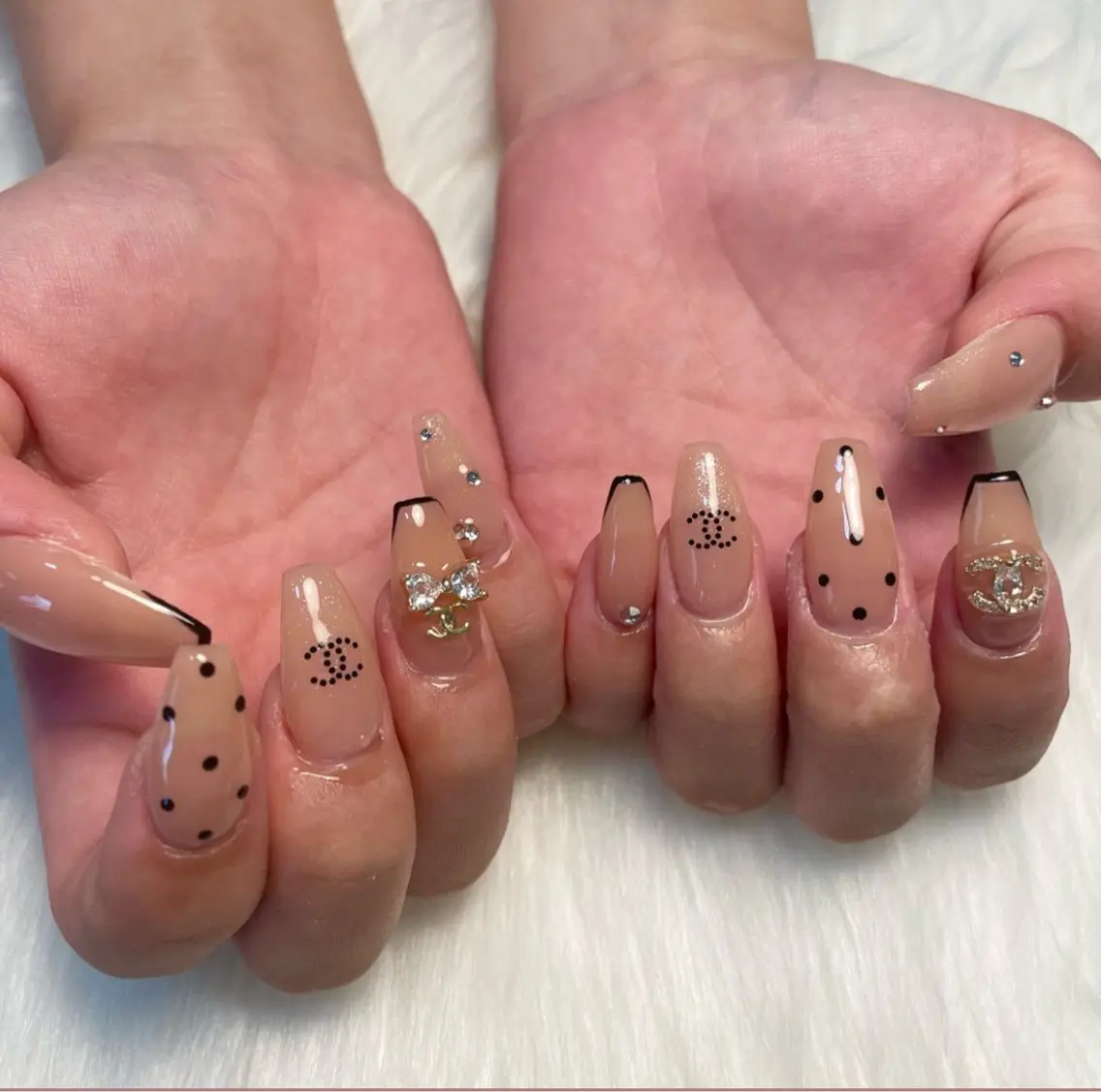 ネイル ハンドネイル nailsalon VENUSのネイルデザイン