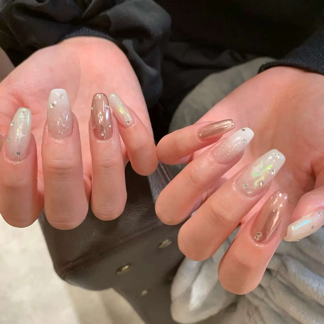 ネイル ミラーネイル ハンドネイル nailAVANCE akariのネイルデザイン