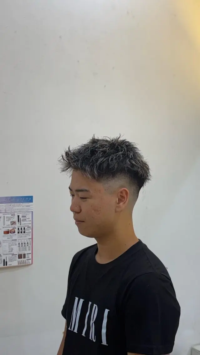 カラー メンズ カット ヘアカラー 🔥メンズ特化🔥 短髪パーマzionのヘアスタイル