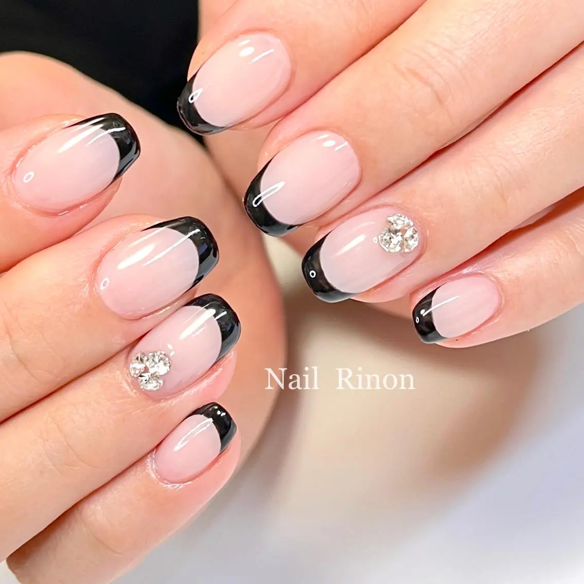ネイル フレンチネイル ハンドネイル Nail Rinonのネイルデザイン
