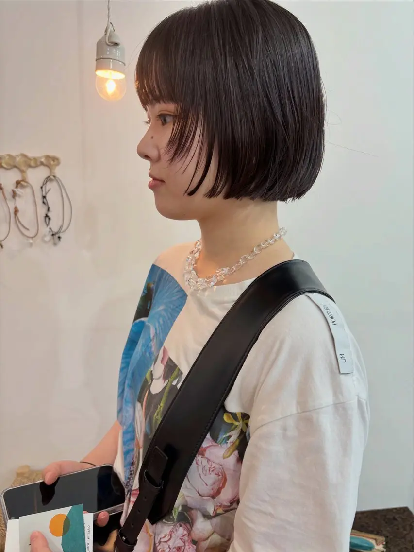 ショート ボブ 顔まわりレイヤー レイヤーカット Spiel KOMOのヘアスタイル