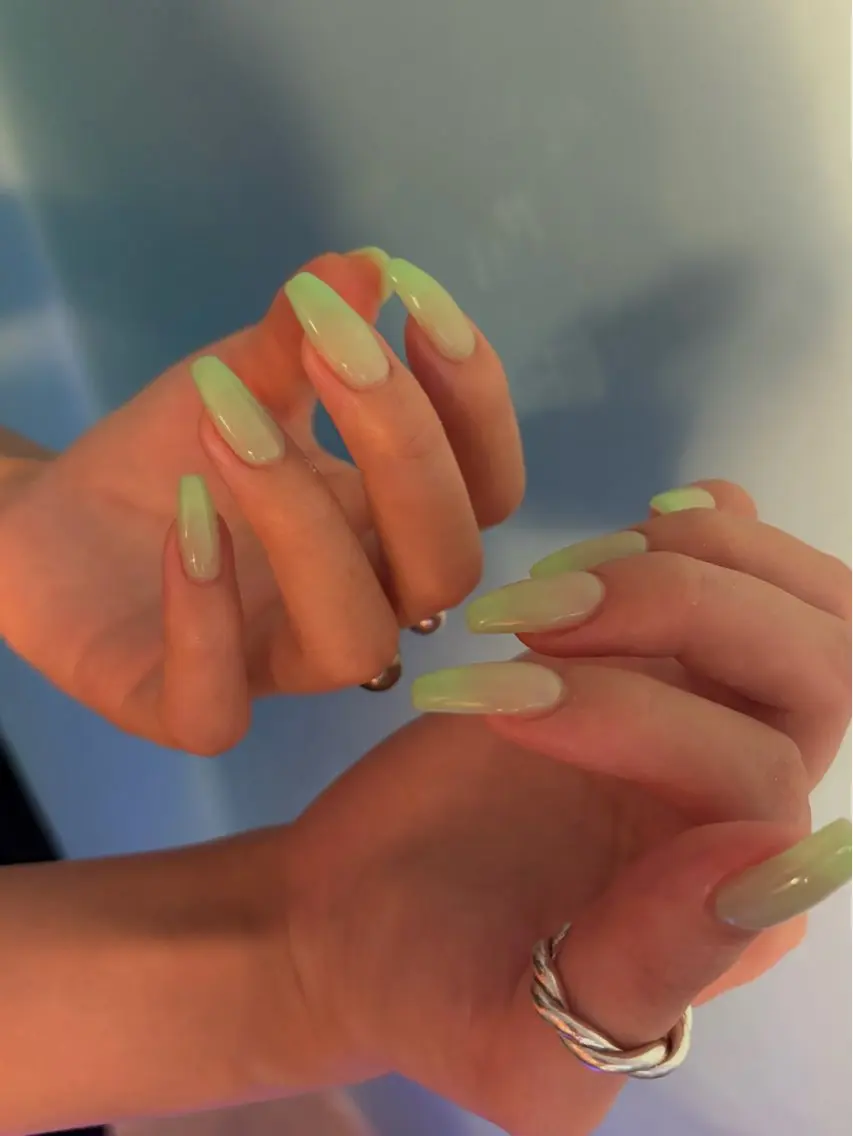ネイル ハンドネイル ハンドケア lao nailsのネイルデザイン