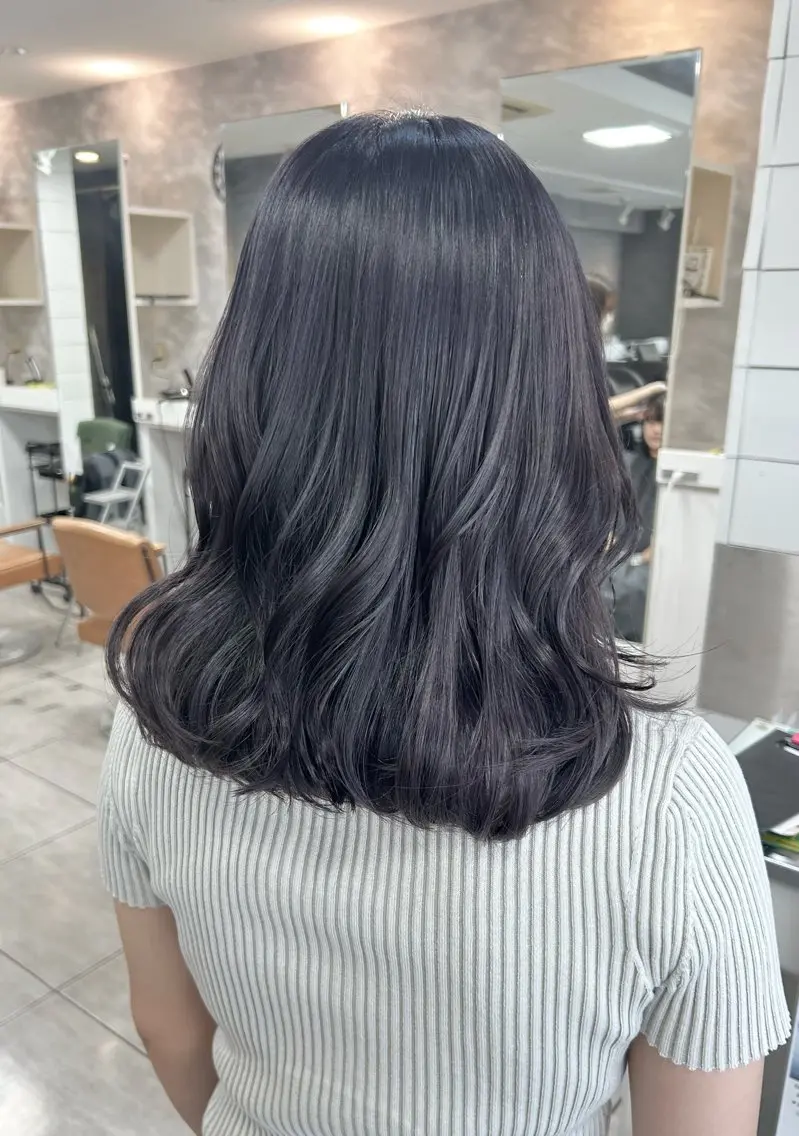 ミディアム パープルカラー カット ヘアカラー 🫧艶髪カラー🫧 森本くるみのヘアスタイル