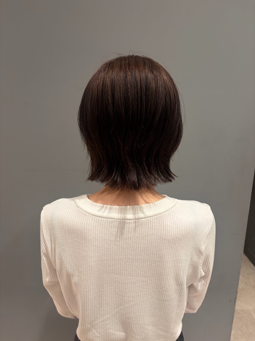 ミディアム 切りっぱなしボブ ボブ くびれヘア 似合わせカット カット 安藤萌栞 ／パーマモデル募集のヘアスタイル