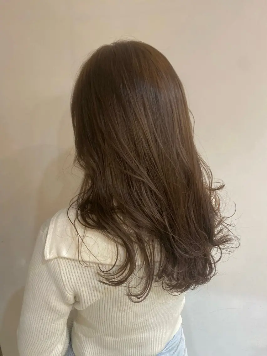 透明感カラー+質感再生トリートメントの写真
