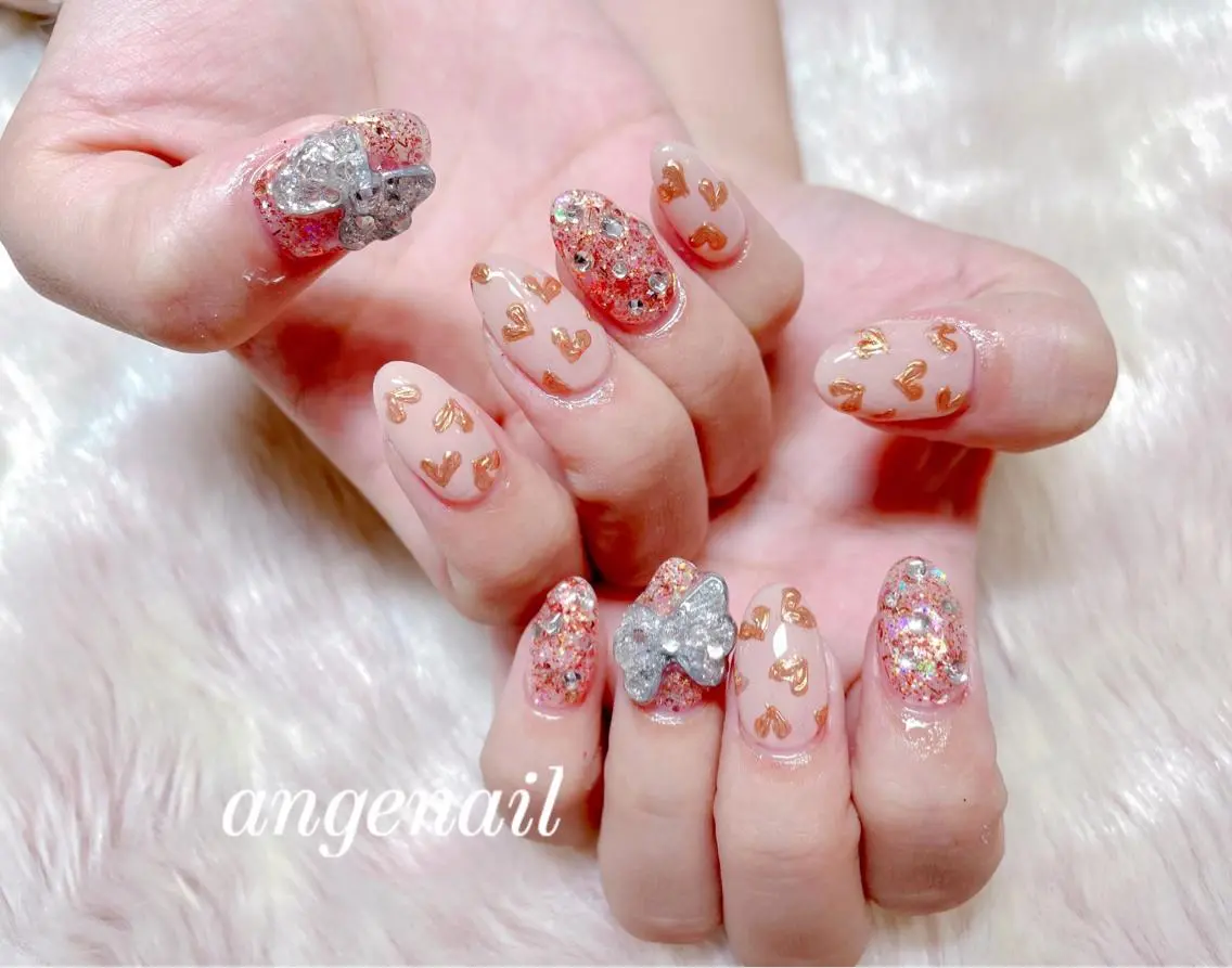 ネイル ハンドネイル オーナーネイリスト MAKIのネイルデザイン
