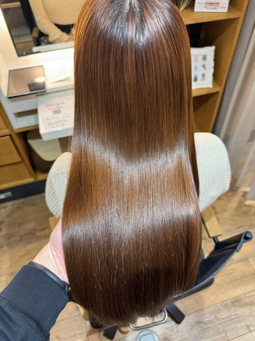 カット🩷ワンカラー+極上トリートメントの写真