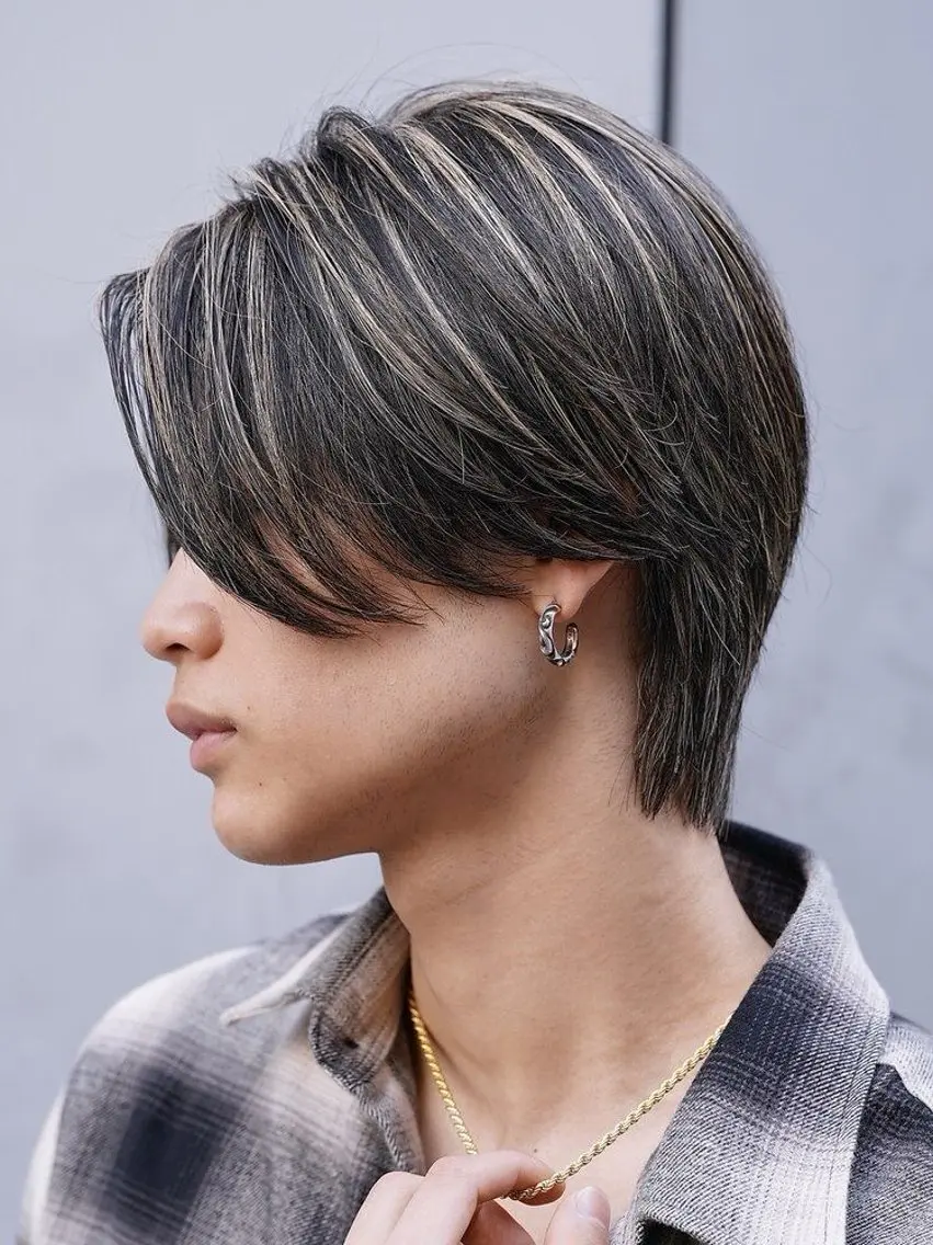 ショート カラー メンズ カット ヘアカラー ヘアセット ブリ—チ🎨パ—マ 🌿表参道ちえ🌿のヘアスタイル