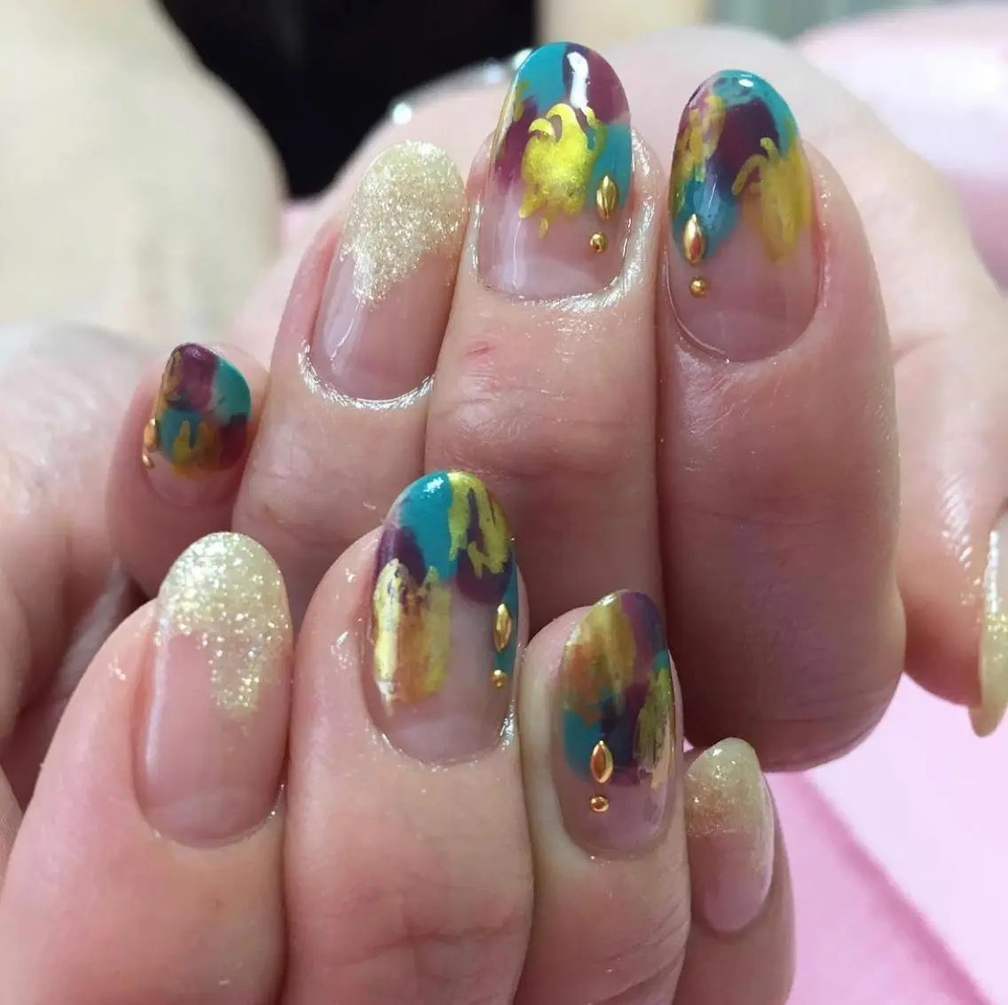 ネイル ニュアンスネイル Nailsalon Ｒ《喜多見3分》のネイルデザイン