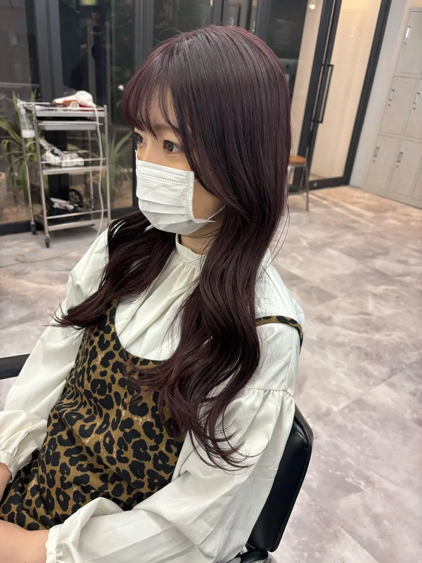 ロング ヘアカラー トリートメント leben serikaのヘアスタイル