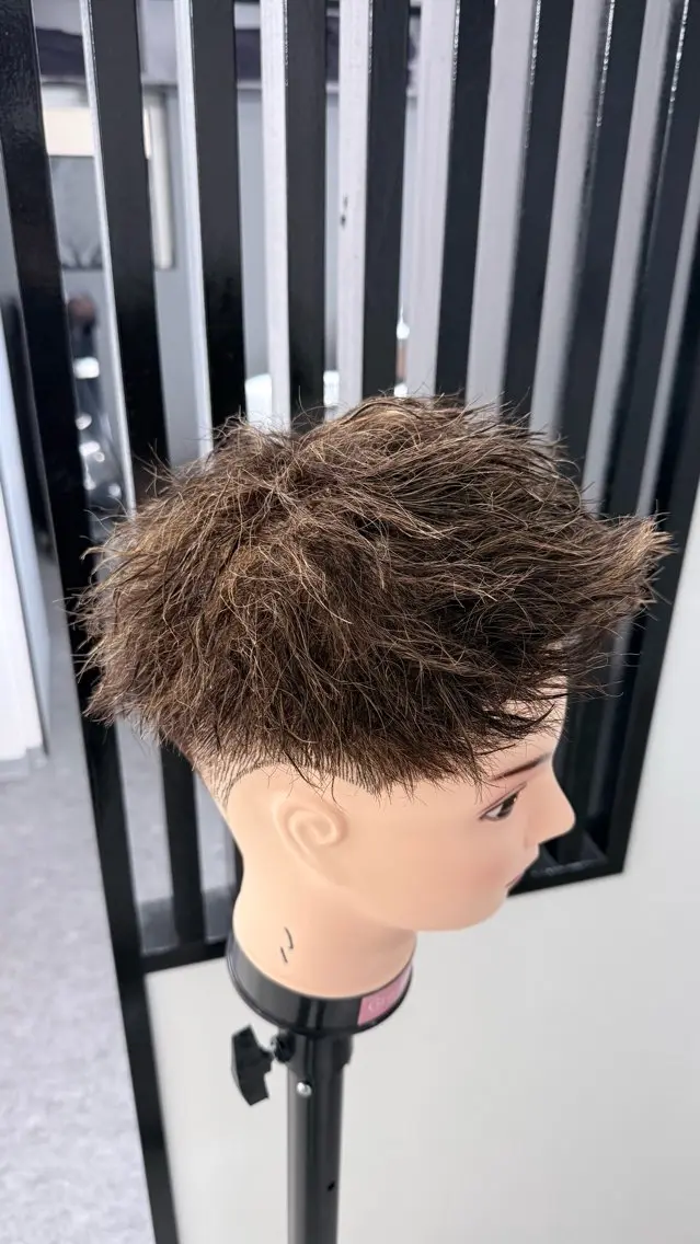 メンズ メンズ特化美容師 安藤瑠希のヘアスタイル
