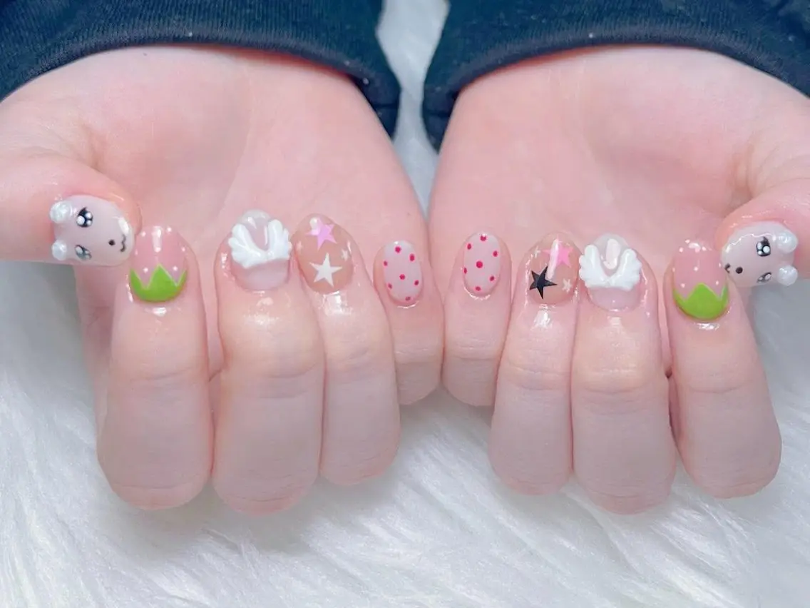 ネイル AURA NAIL 上前津のネイルデザイン
