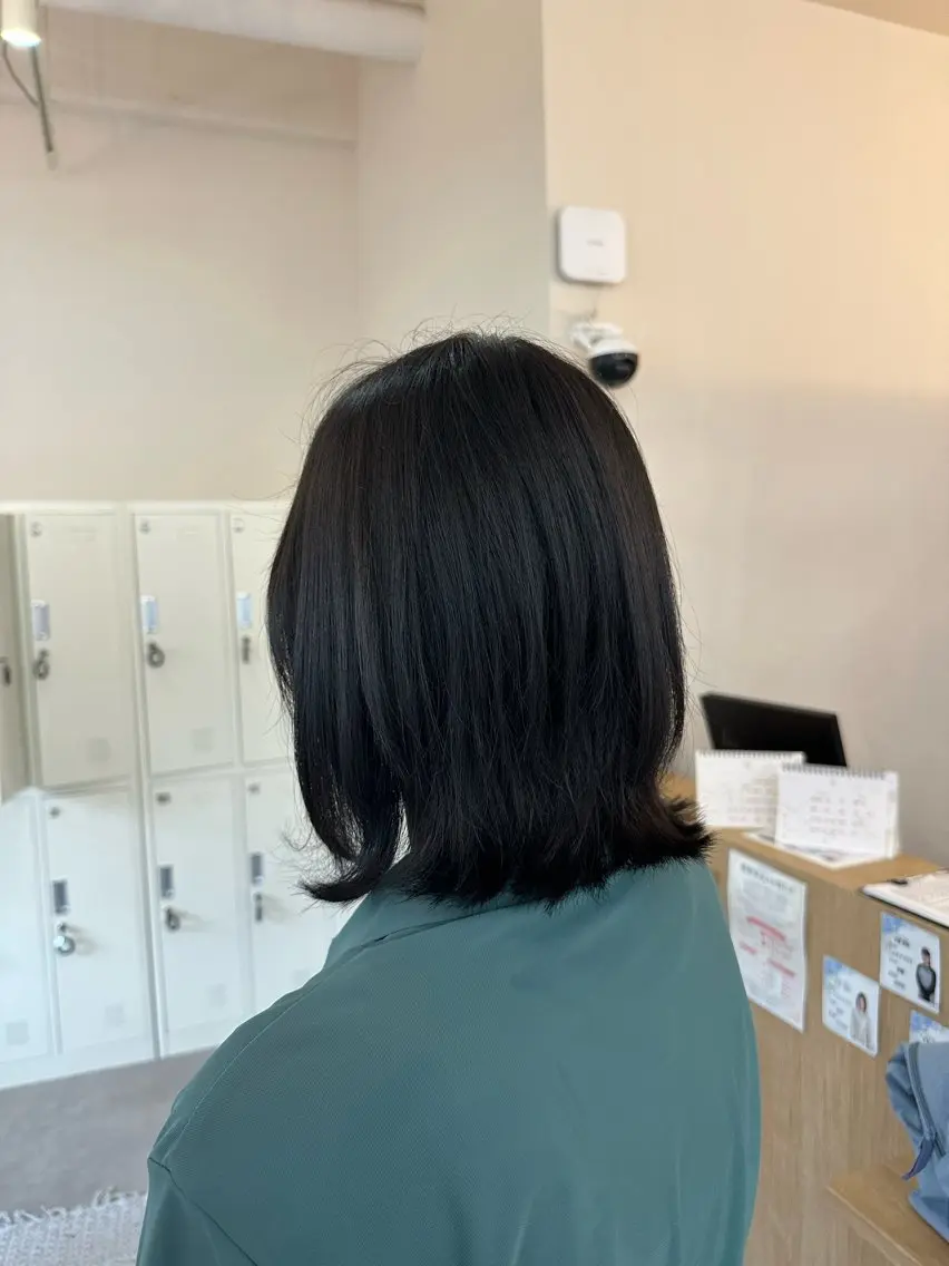 ミディアム ミディアムレイヤー レイヤーカット カット トリートメント カットモデル募集中 🌟/田中 桜風のヘアスタイル