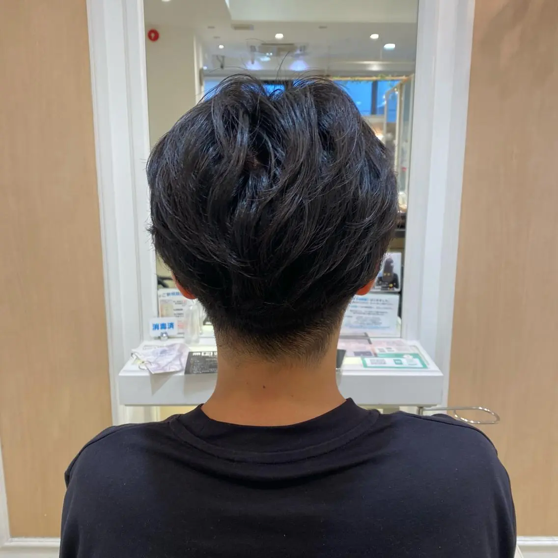 ショート パーマ メンズ カット パーマ メンズ特化型美容師 栗山勇人のヘアスタイル
