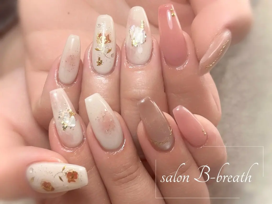 ネイル アートネイル ミラーネイル 持ち込み ニュアンスネイル 春ネイル ハンドネイル salon B-breathのネイルデザイン