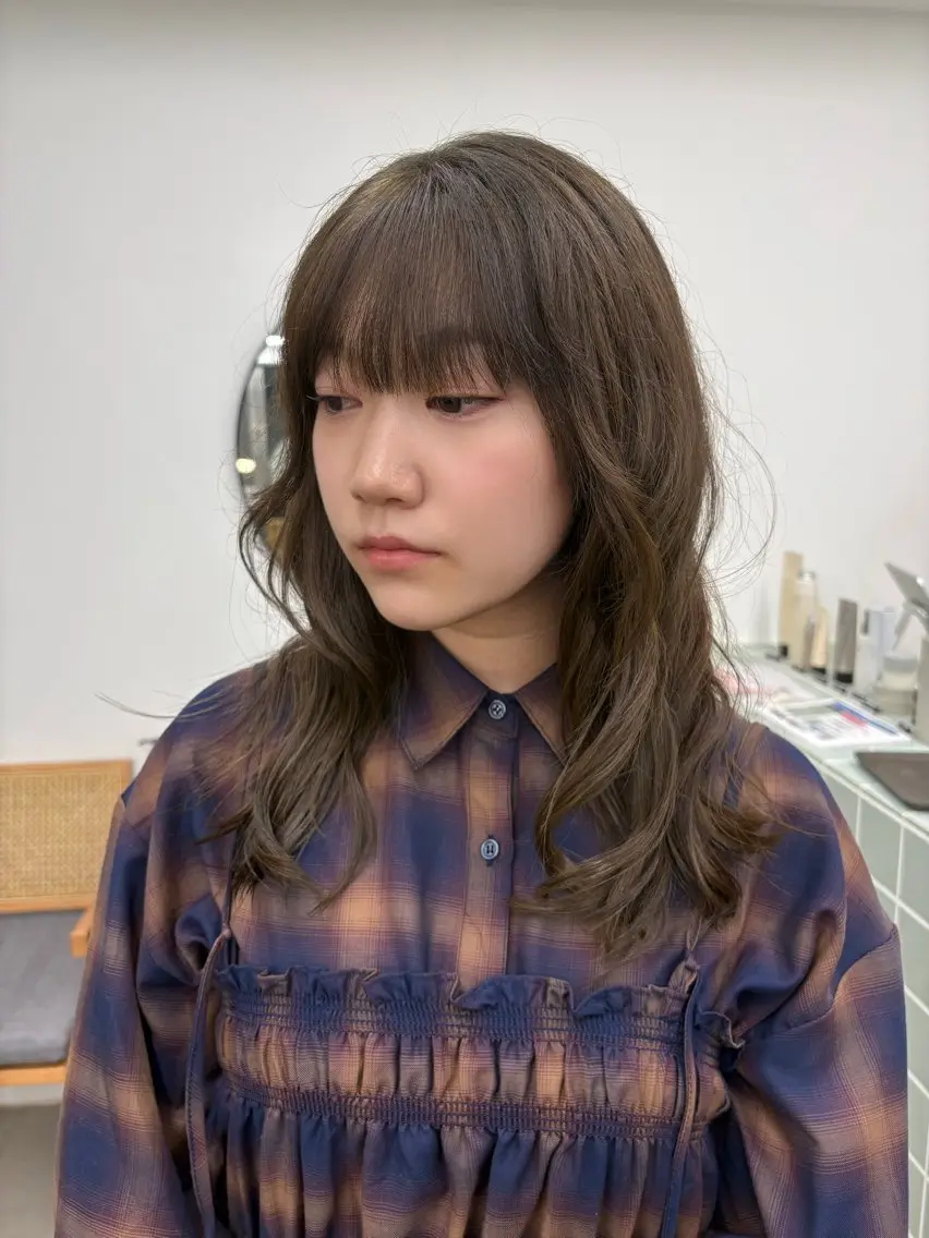 セミロング カラー ヘアアレンジ オリーブカラー 英 このみのヘアスタイル