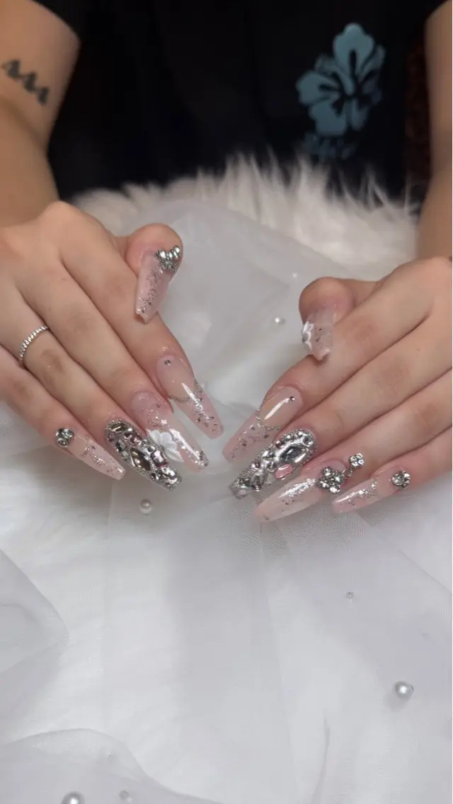 ネイル フラワーネイル ハンドネイル uru nail/ 本部町/Kirariのネイルデザイン