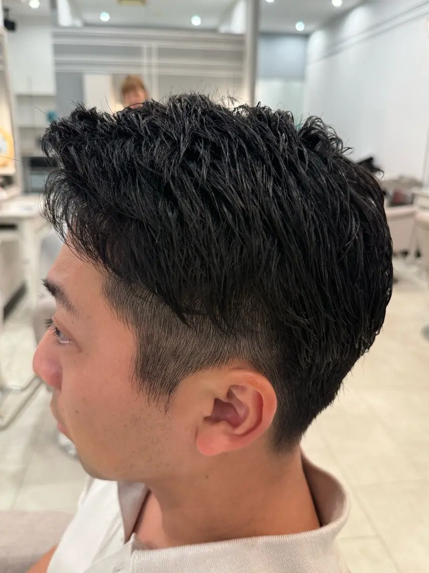 ショート メンズ カット Eclat RIRIのマツエク・マツパデザイン
