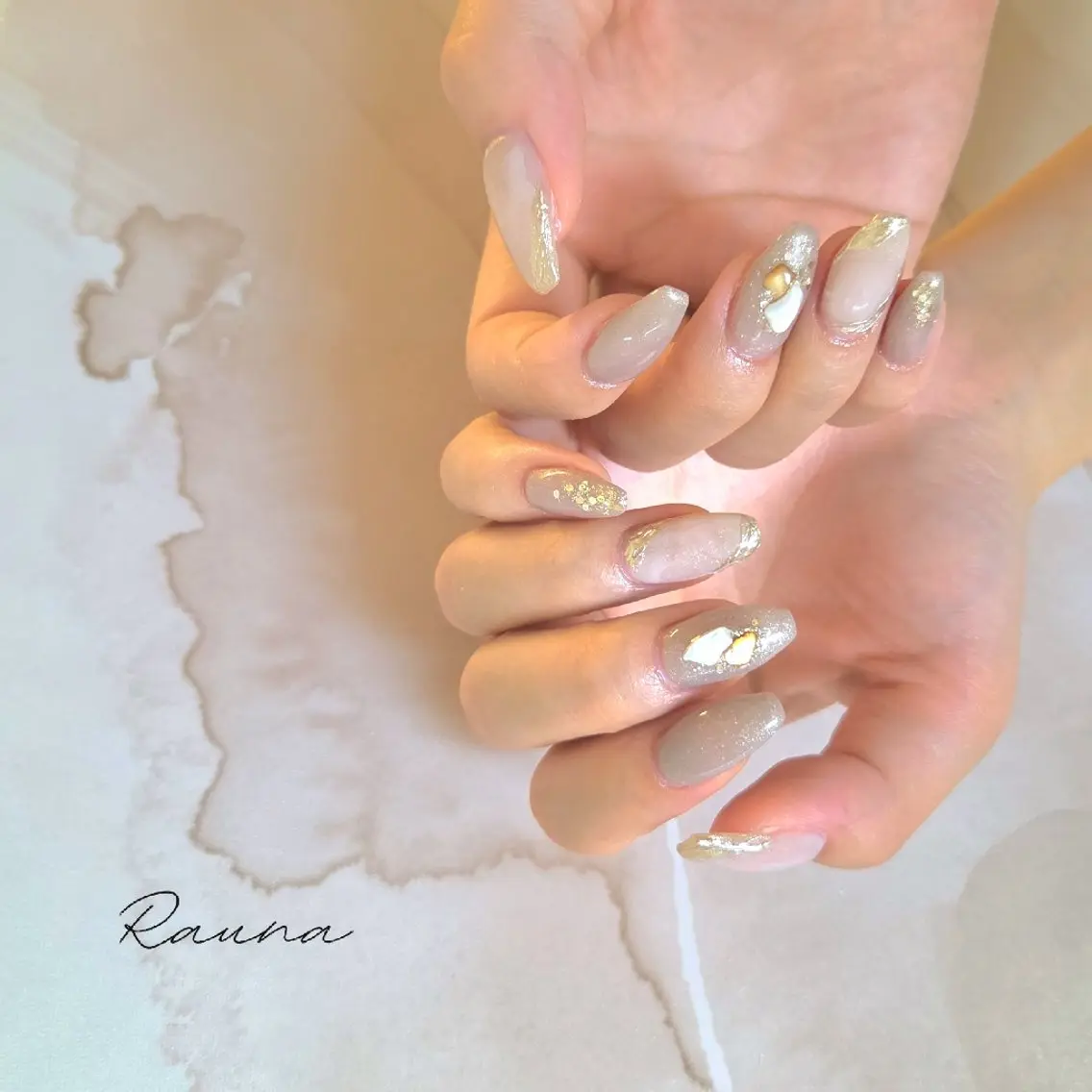 ネイル ハンドネイル Rauna nailsalon のネイルデザイン