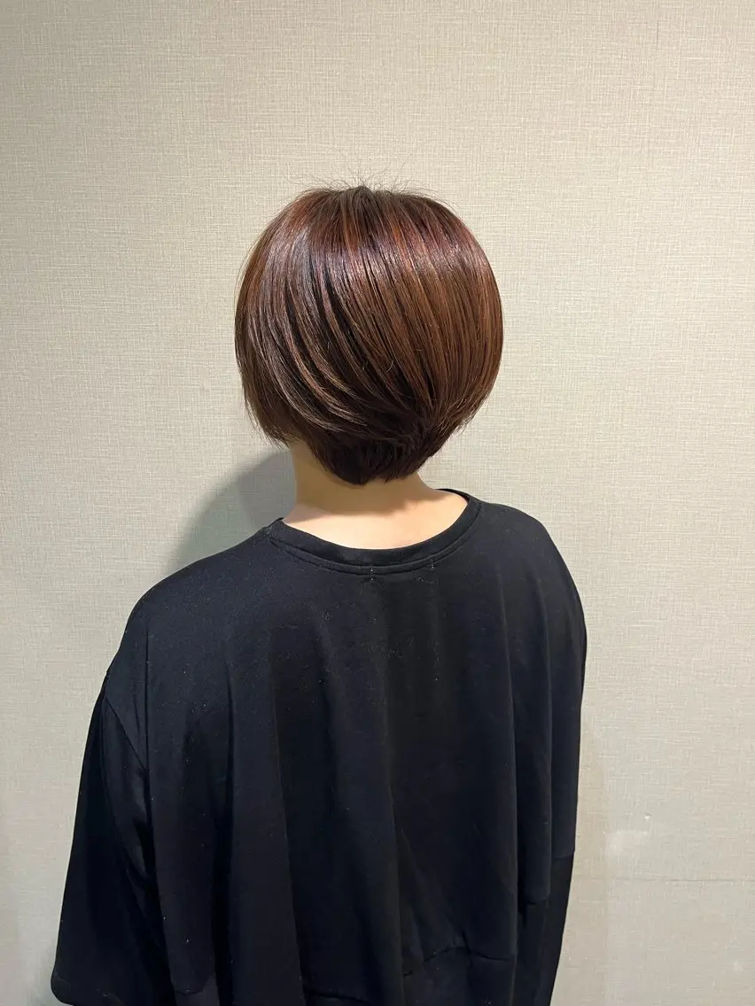 カラー ブラウンカラー オレンジ オレンジブラウン ヘアカラー イイダ ヒナのヘアスタイル