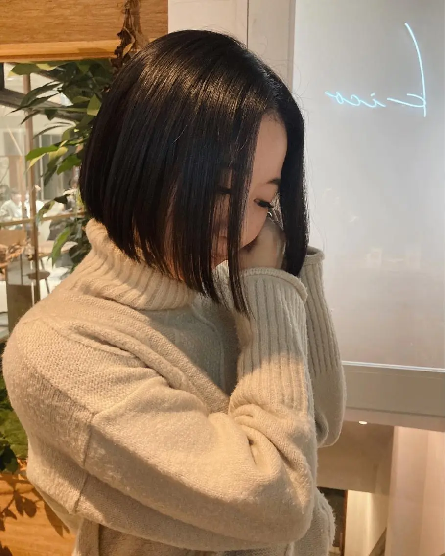 【髪質改善】酸性縮毛矯正+似合わせカット👩🏻🦱→👩🏻✨の写真