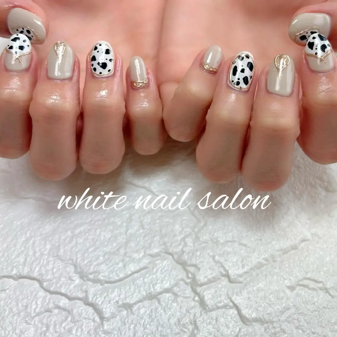 ネイル フットネイル ジェルネイル ハードジェル ラメ(グリッター) 持ち込み white nail salonのネイルデザイン