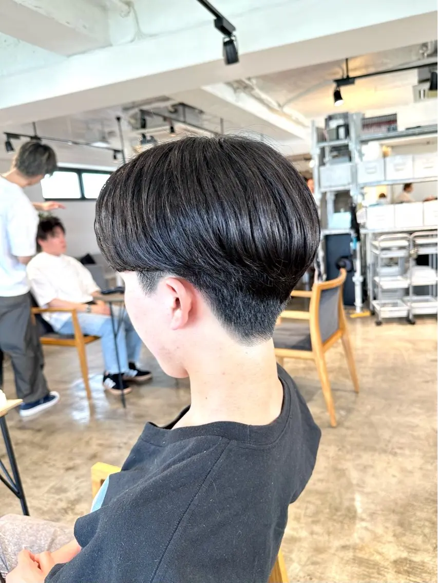 パーマ メンズ センターパート カルマパーマ メンズパーマ カット パーマ トリートメント 骨格補正施術/メンズ 専門美容師/YUYAのヘアスタイル