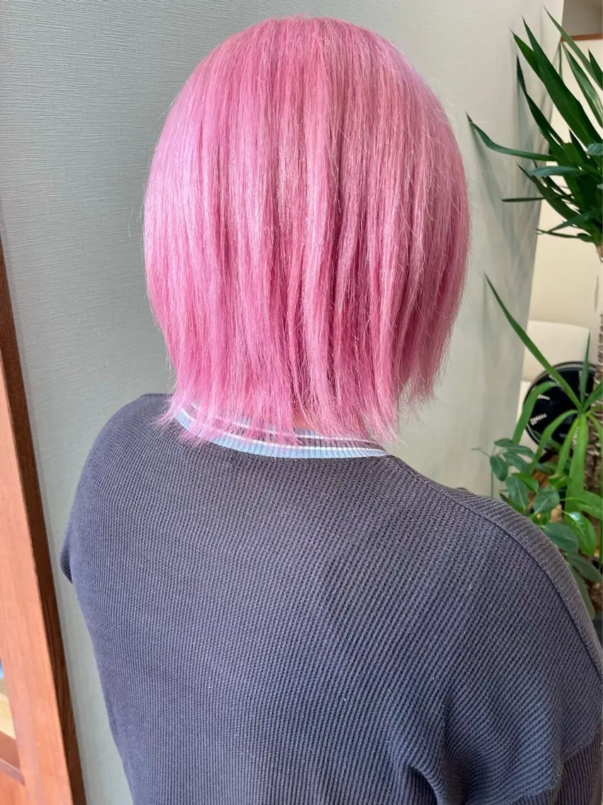 ショート カラー ピンクカラー ヘアカラー トリートメント 田室 和幸のヘアスタイル