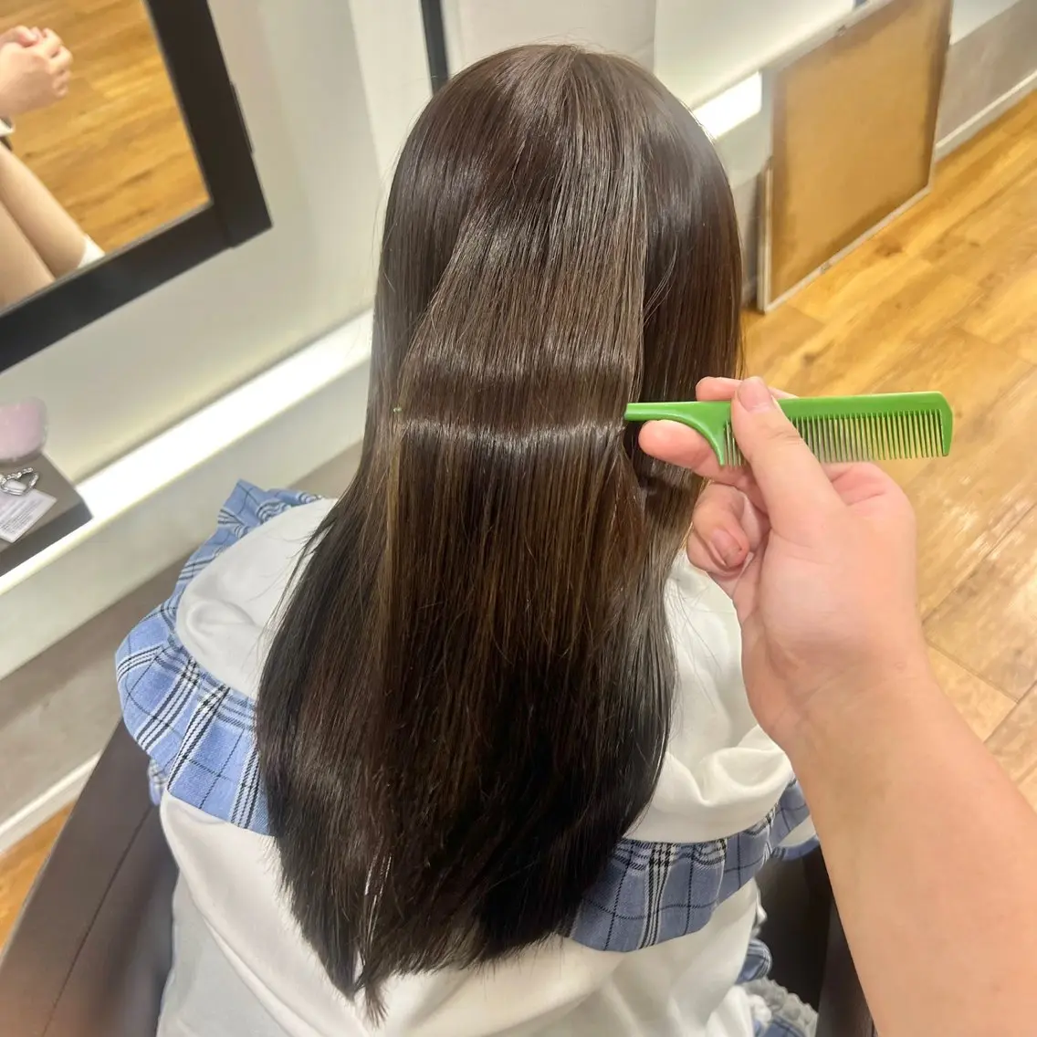 ミディアム カラー ブラウンカラー ヘアカラー アカリ ✄似合わせが得意✄のヘアスタイル