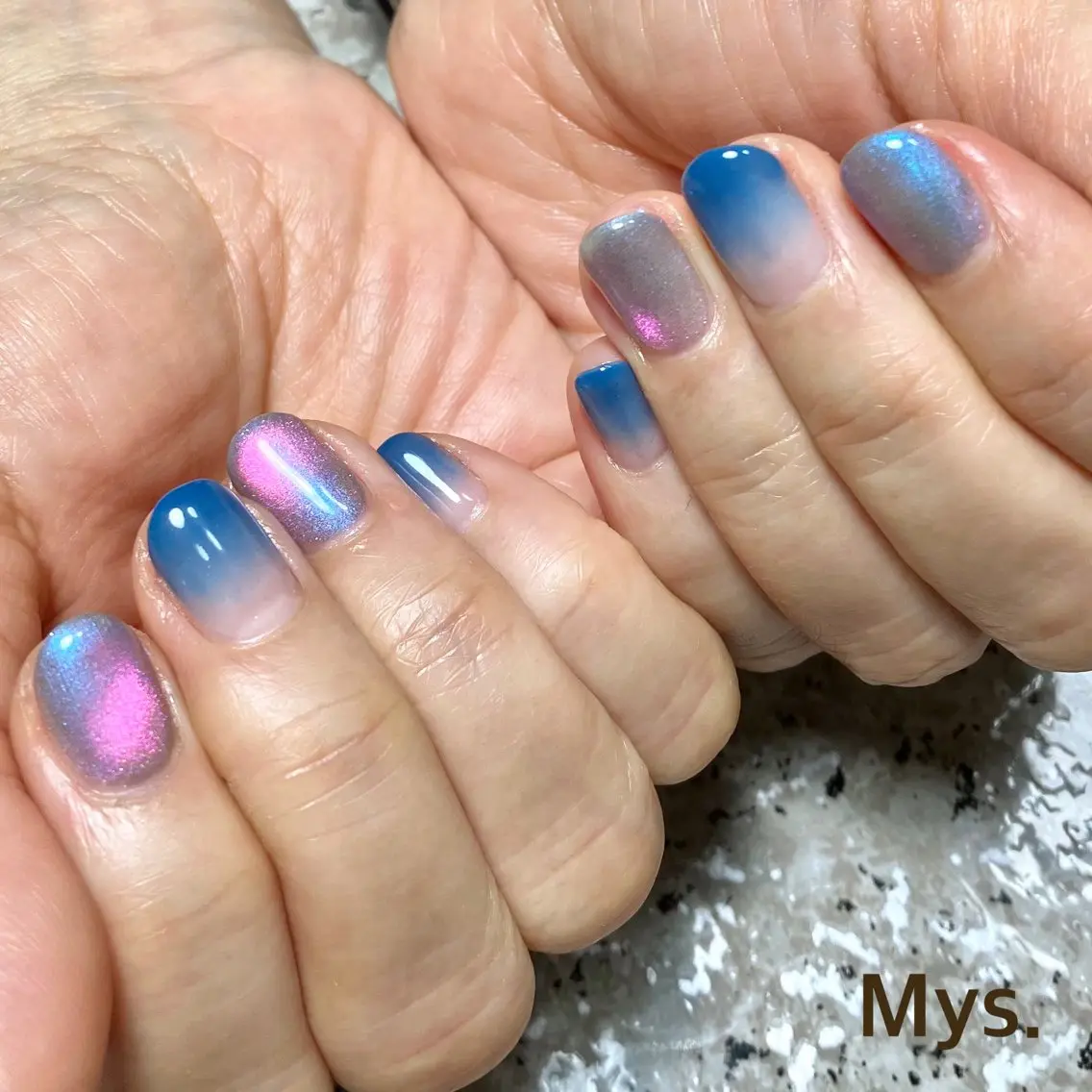 ネイル マグネットネイル ハンドネイル Mys. 三上紗紀のネイルデザイン