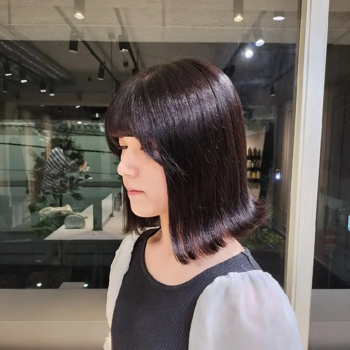 🎀トーンダウンされたい方限定🎀弱酸性カラー+カット+髪質改善トリートメントの写真