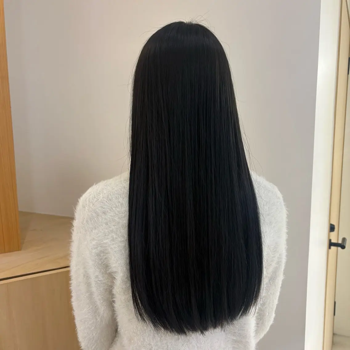 ロング トリートメント 縮毛矯正 蓑輪璃央 ショートカットのヘアスタイル