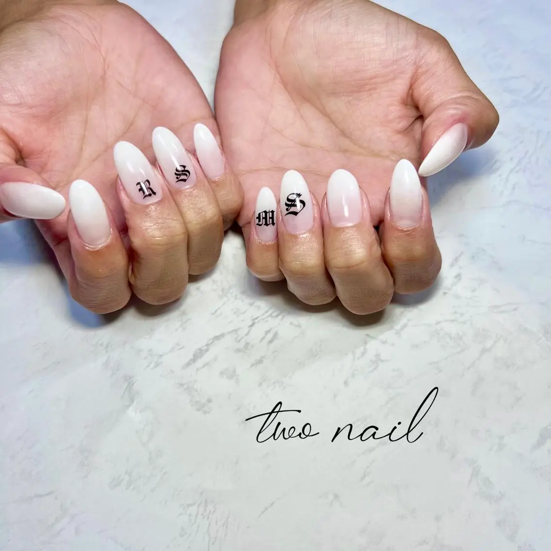 ネイル アートネイル フットネイル ハート ニュアンスネイル ホワイト ハンドネイル two nailのネイルデザイン