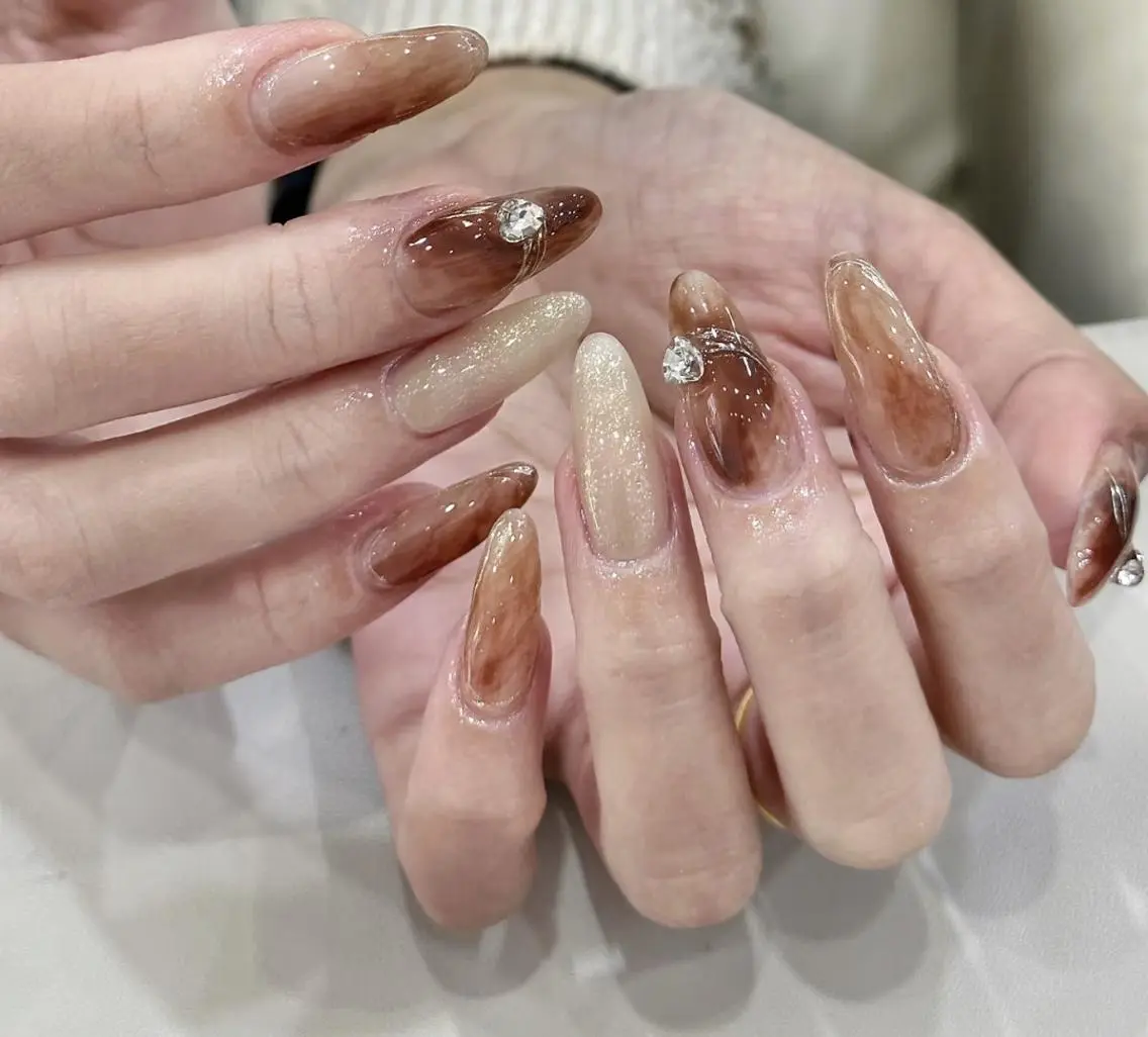 ネイル ハンドネイル ハンドケア 🍑 momo_nailのネイルデザイン