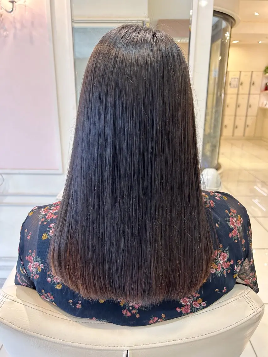 セミロング 髪質改善 トリートメント カット トリートメント 高橋 佑のヘアスタイル