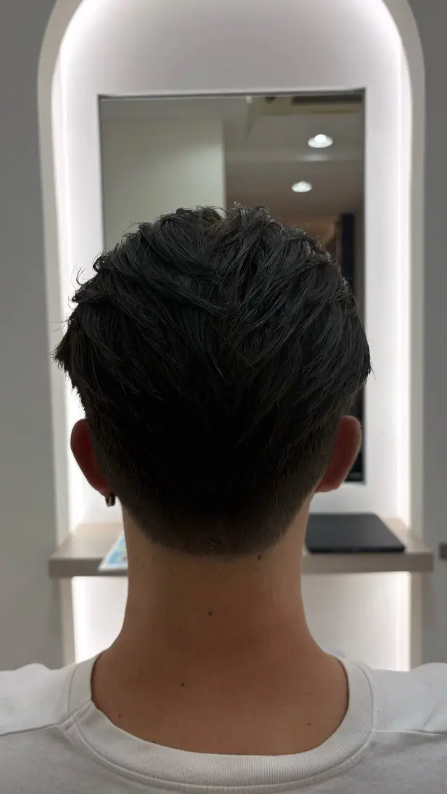 カラー メンズ オールバック FORCE 青木明日翔のヘアスタイル