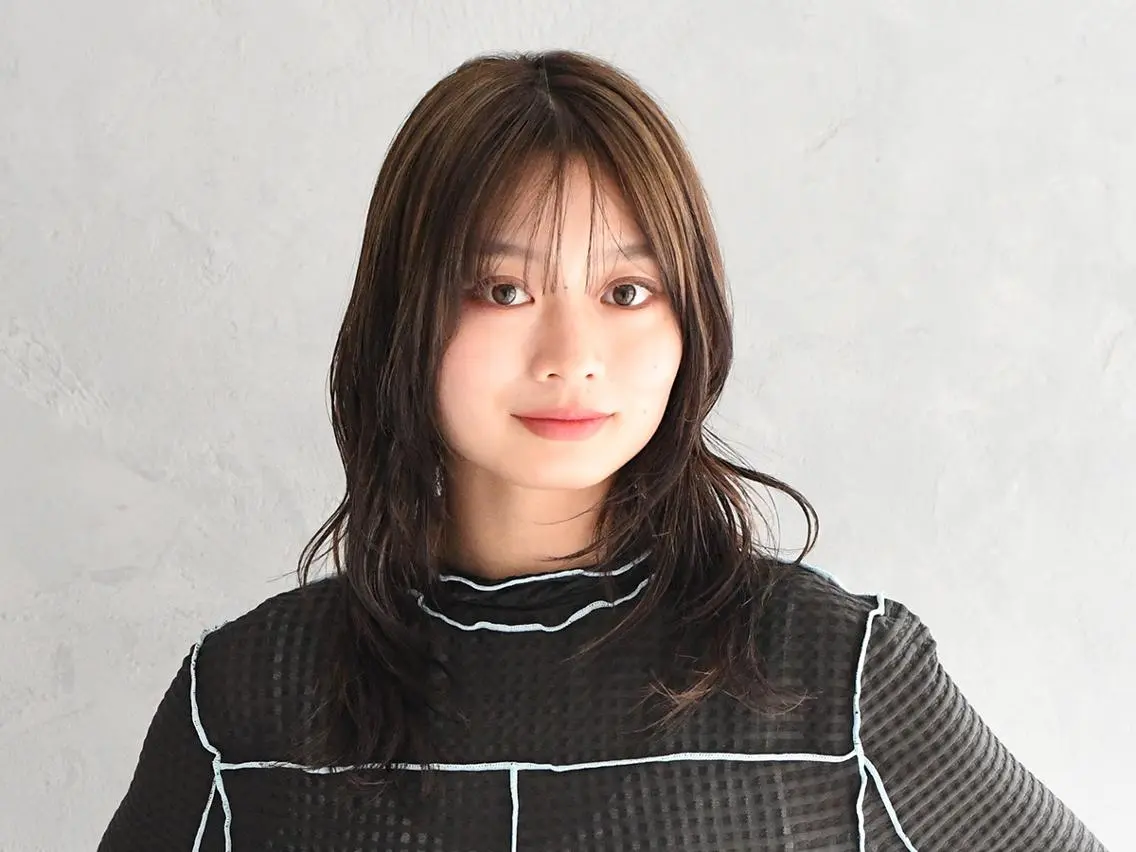 カラー セミロング カット ヘアカラー 田中 智也のヘアスタイル