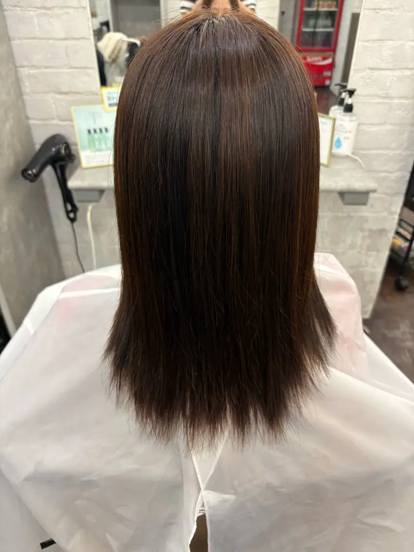 セミロング 縮毛矯正 トリートメント うる艶髪@🦕 彩羽🫧🪽のヘアスタイル