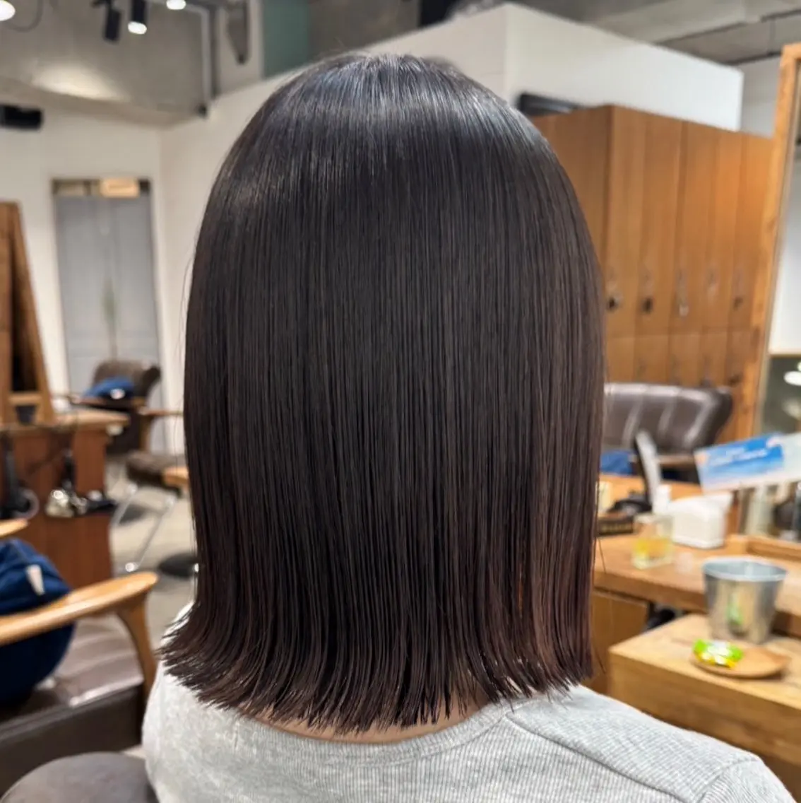 ミディアム ボブ 髪質改善 外ハネヘア 安岡美咲✂︎ 艶カラー/髪質改善のヘアスタイル