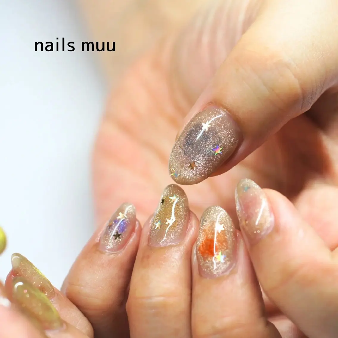 ネイル ホログラムネイル キラキラネイル マグネットネイル nails muu まゆのネイルデザイン