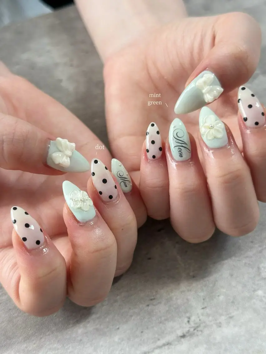 ネイル ハンドネイル One's Nail Roomのネイルデザイン