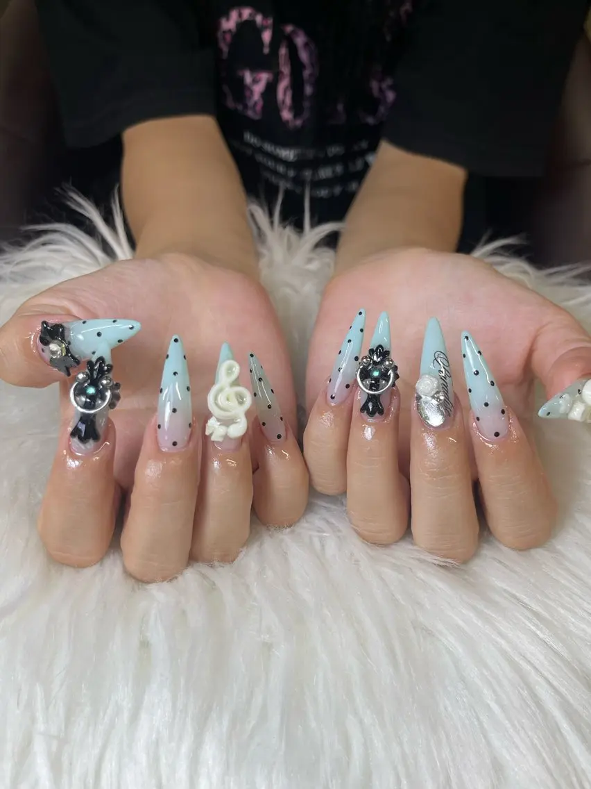 ネイル NiJi Nailsのネイルデザイン