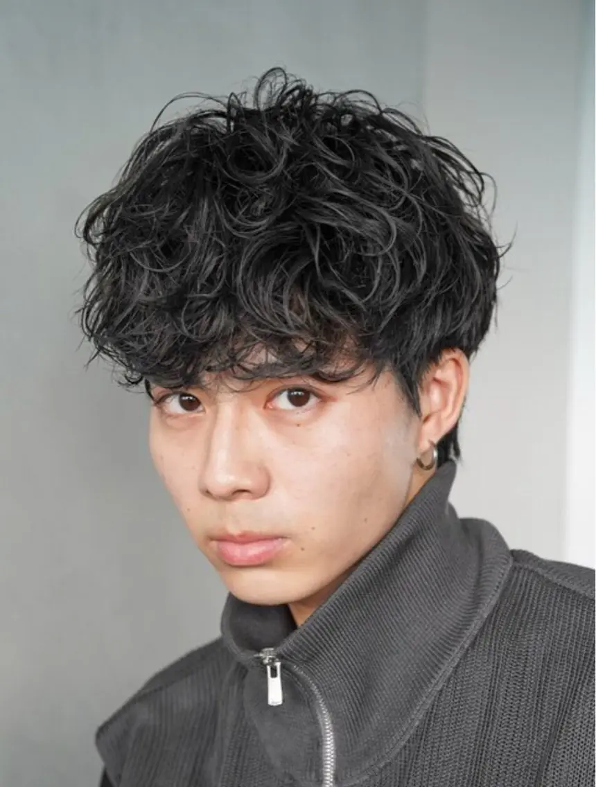 パーマ メンズ 中谷海里/フェザー パーマ/スパイキーのヘアスタイル