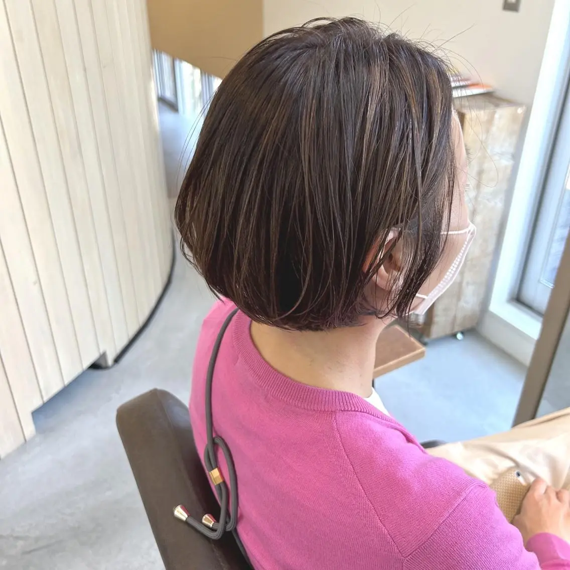 ショート カット ヘアカラー 綿貫 美雪のヘアスタイル