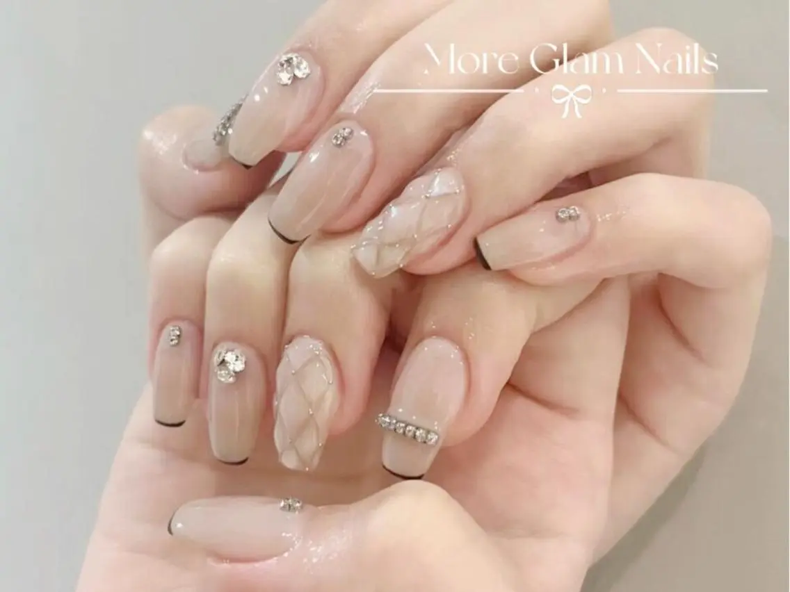 ネイル MoreGlam ネイルのネイルデザイン