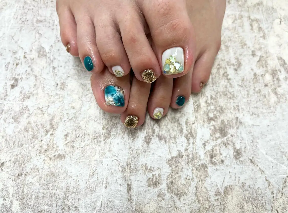 ネイル Basic町田本店 Suzunaのネイルデザイン