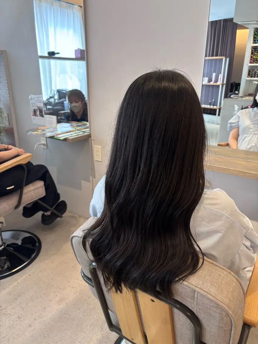 ロング 真鍋 月音のヘアスタイル