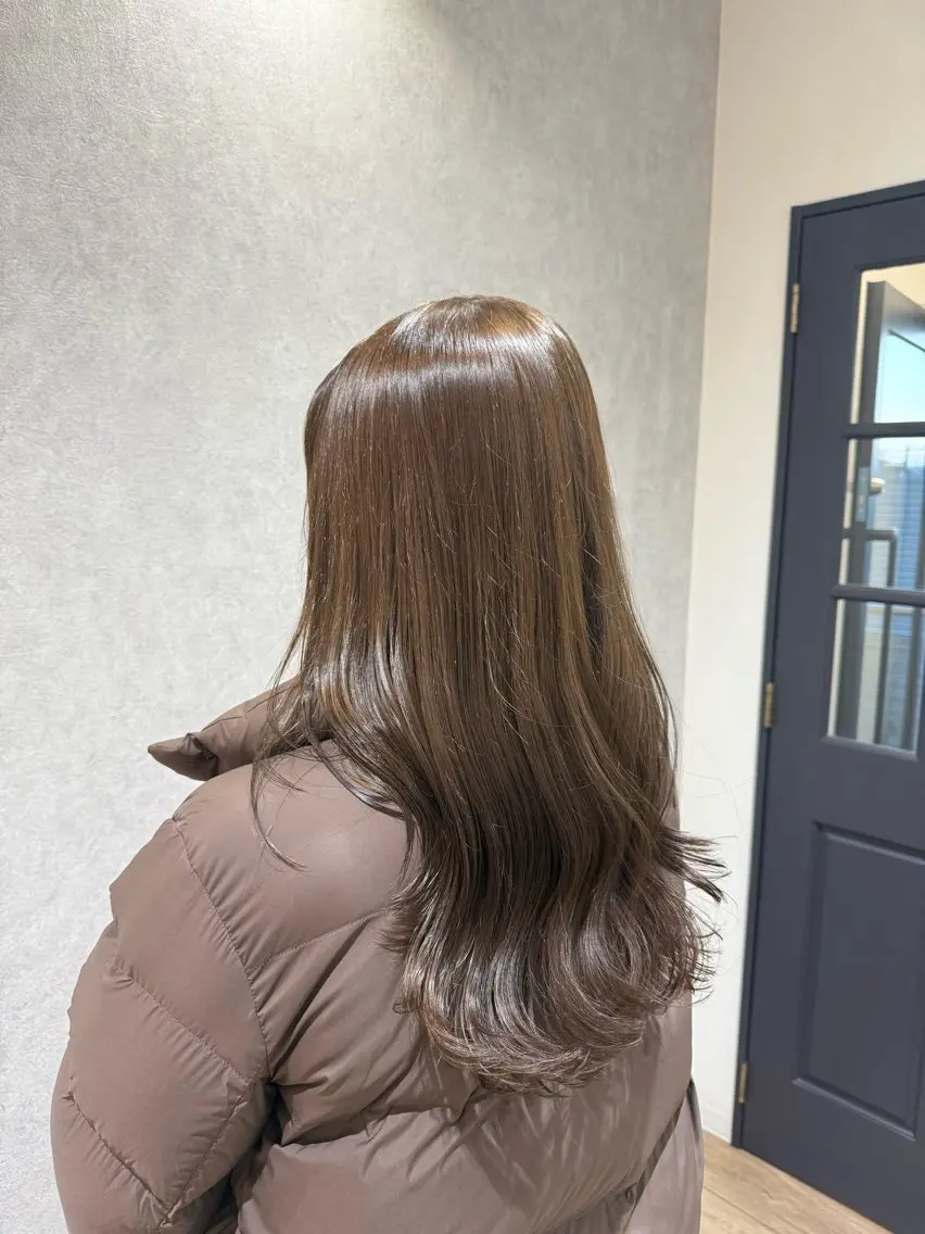 カラー ベージュカラー オリーブベージュ オリーブカラー ヘアカラー 北吉 雪菜のヘアスタイル