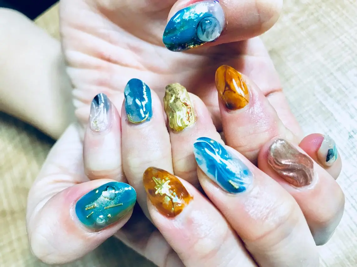 ネイル ニュアンスネイル 安藤 Charlotteのネイルデザイン